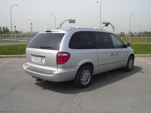 Chrysler Town & Country AWD Limited 2003